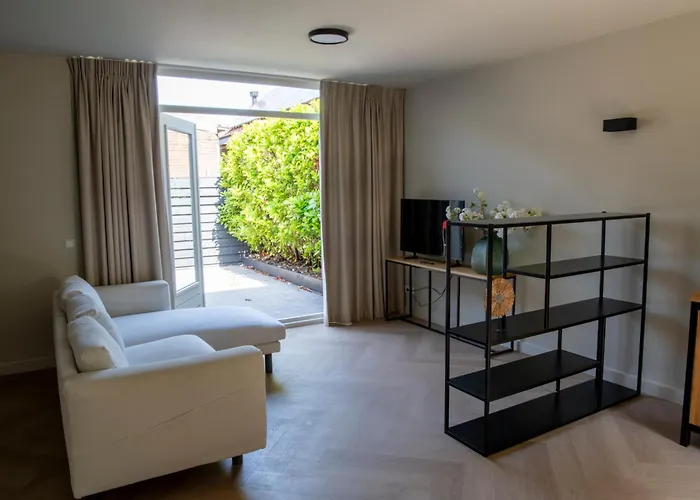 Herbergh Amsterdam AirportBoutique Hotel